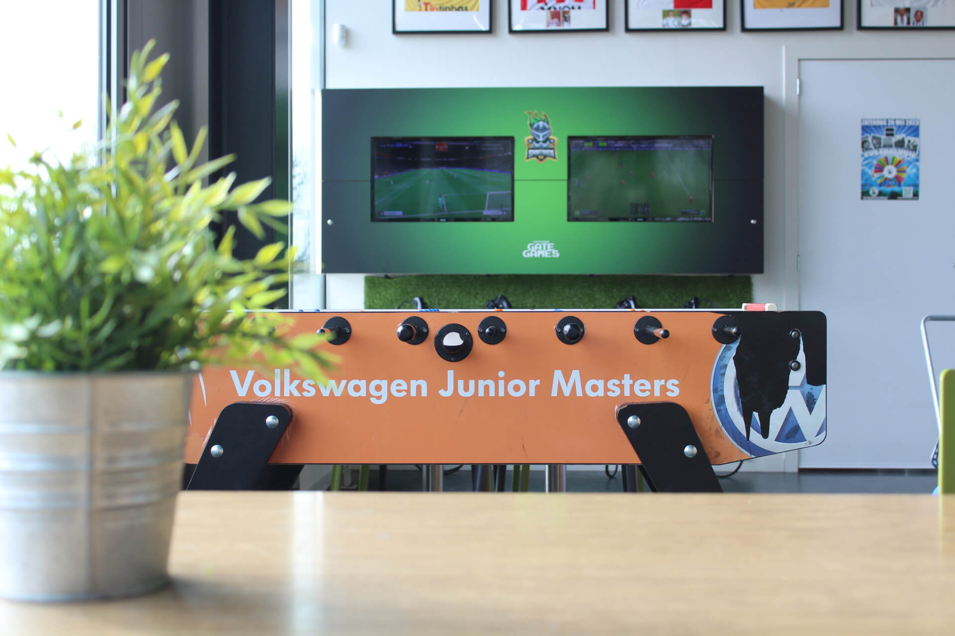 Foto van de esportswall bij Spartaan '20