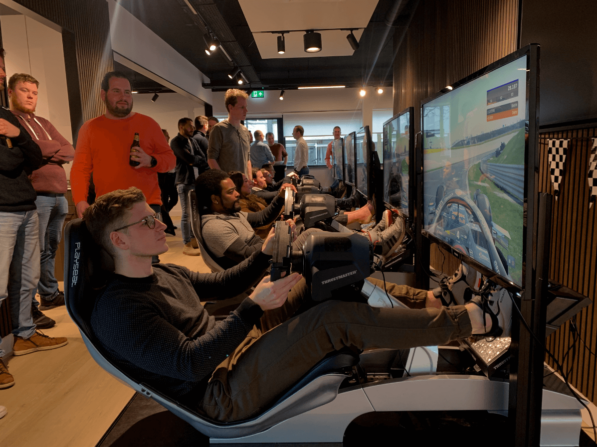 INNVOLVE recuitment event met formule 1 simulator