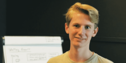 Luc geeft een workshop