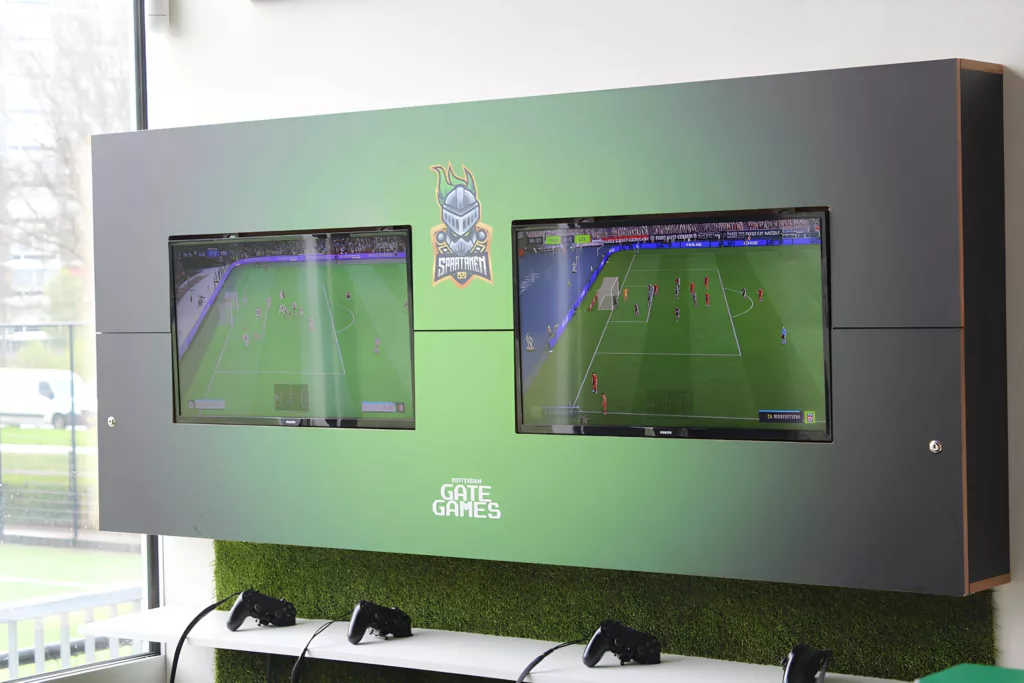 Foto van de esportswall bij Spartaan '20