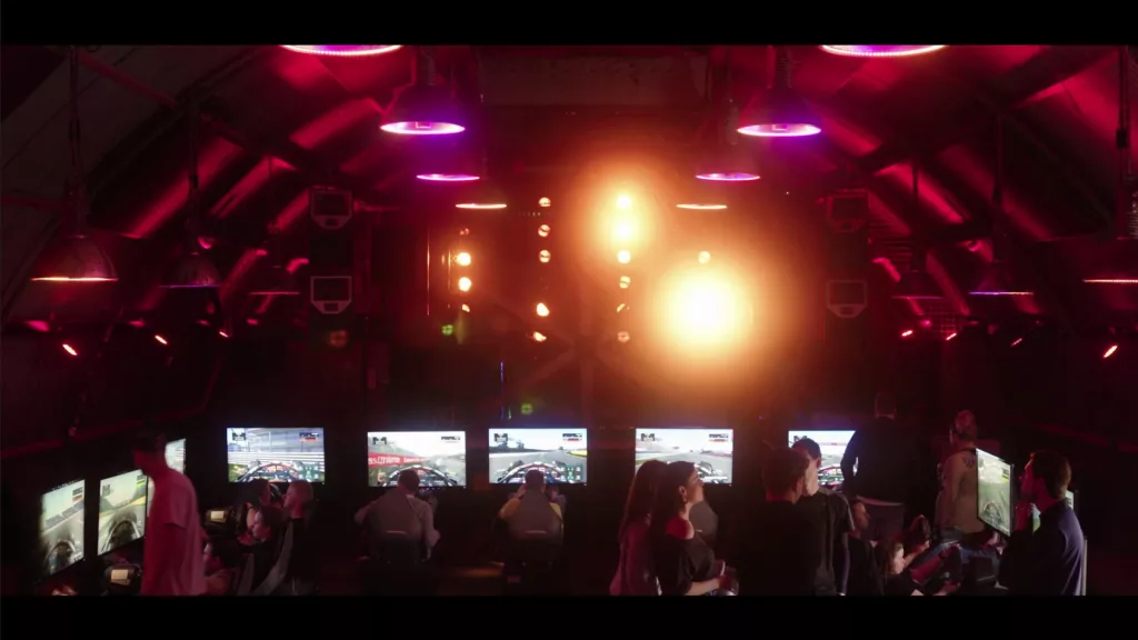 Ron Gastrobar bedrijfsfeest formule 1 simulator