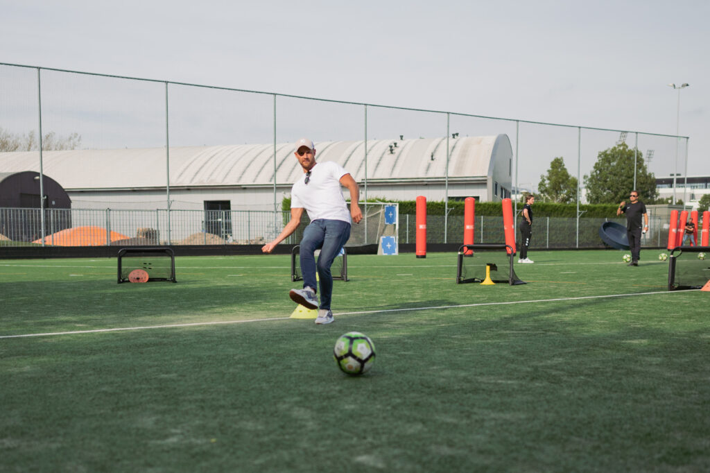 Azerion sportieve teambuilding activiteiten voetballen